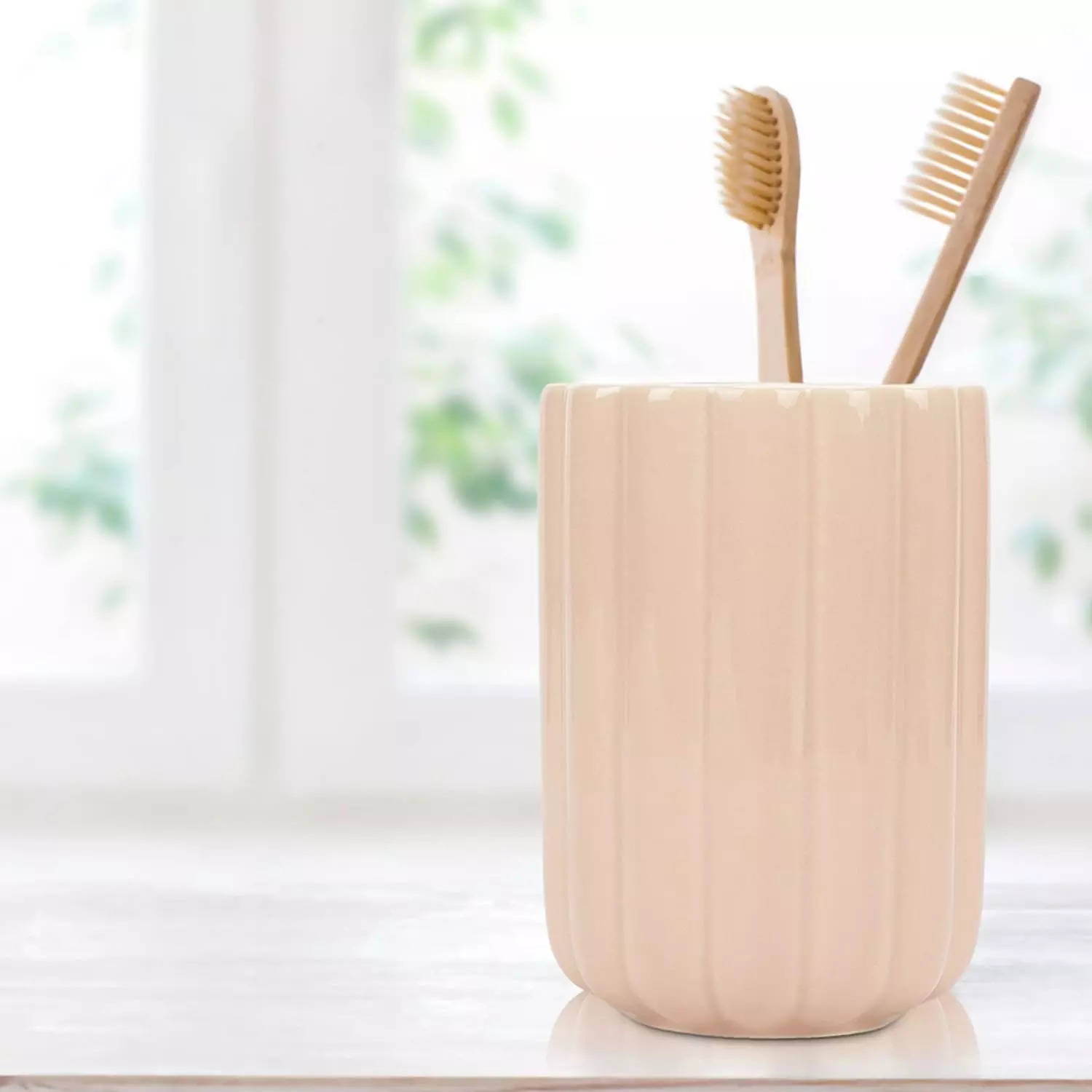 Best ceramic toothbrush holders for your bathroom:Image